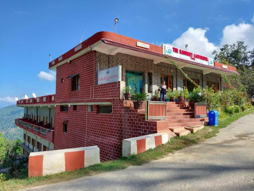 ホテル The Ranikhet Continental エクステリア 写真